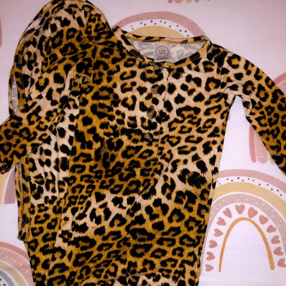 Lou Lou NB knotted gown